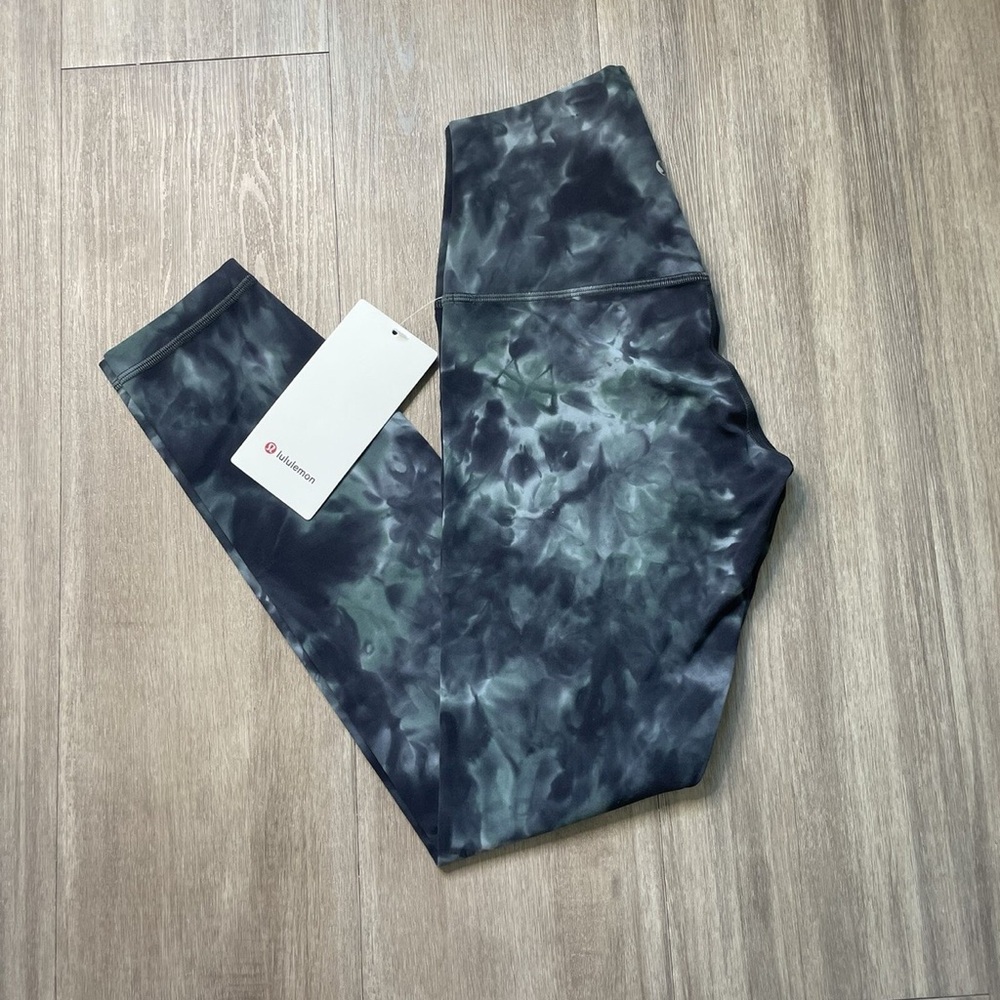 Lululemon Tidewater Teal Tie-Dye Leggings Sz 6